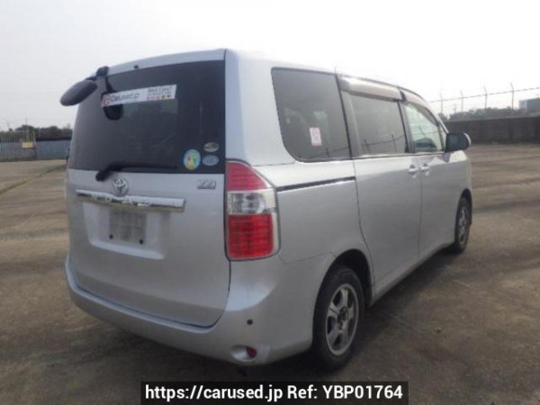 Used 2009 AT toyota noah ZRR70G Image[6]