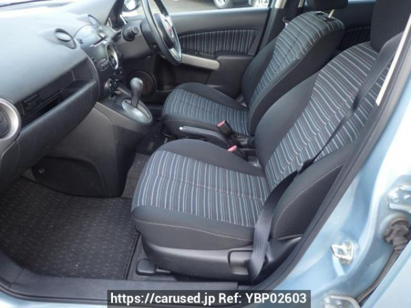 Used 2009 AT mazda demio DE3FS Image[10]