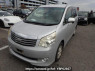 Used 2010 AT toyota noah ZRR70G Image[2]