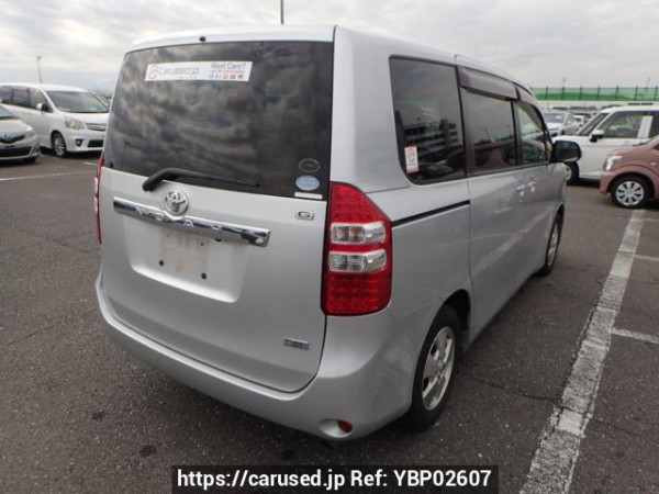 Used 2010 AT toyota noah ZRR70G Image[5]