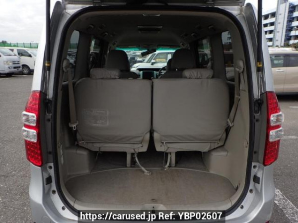 Used 2010 AT toyota noah ZRR70G Image[6]