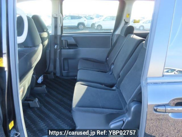 Used 2009 AT toyota noah ZRR70G Image[20]