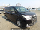 Toyota Noah ZRR80G