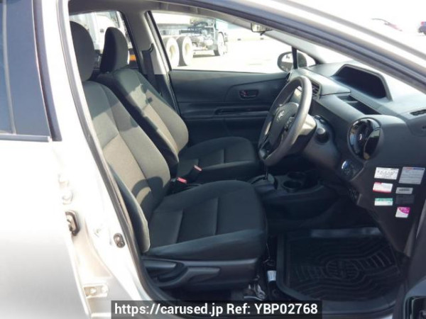 Used 2016 AT toyota aqua NHP10 Image[13]