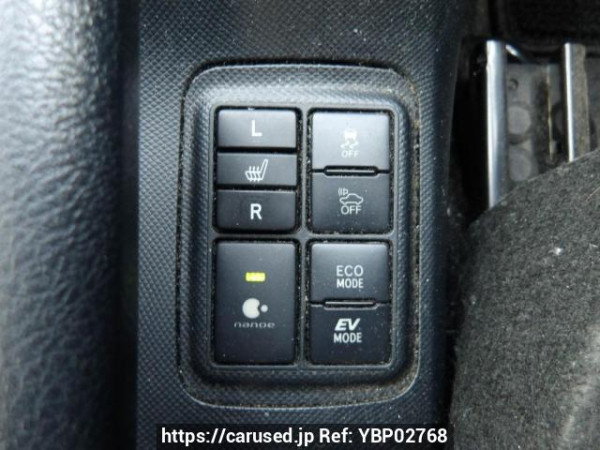 Used 2016 AT toyota aqua NHP10 Image[26]