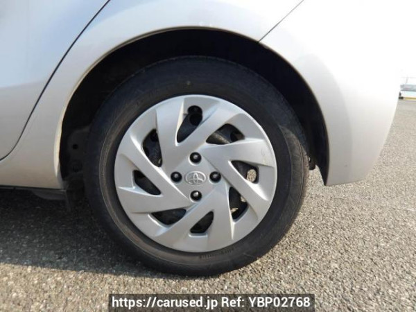 Used 2016 AT toyota aqua NHP10 Image[33]