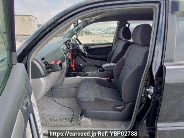 Used 2005 AT toyota hilux-surf TRN215W Image[14]