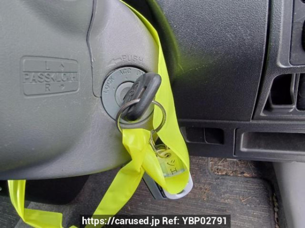 Used 2004 AT toyota sienta NCP81G Image[26]