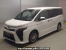 Toyota Voxy ZWR80W