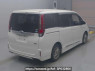 Used 2015 AT toyota noah ZWR80G Image[1]