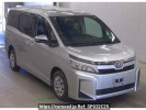Toyota Voxy ZRR85G