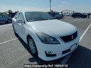 Toyota Crown GRS200
