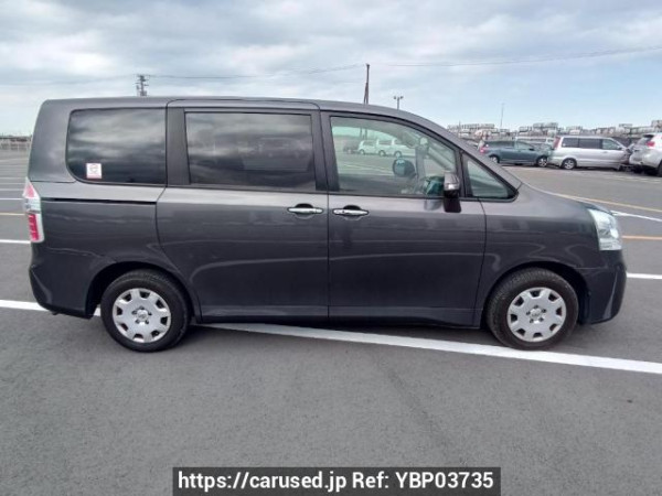 Used 2009 AT toyota noah ZRR70G Image[7]