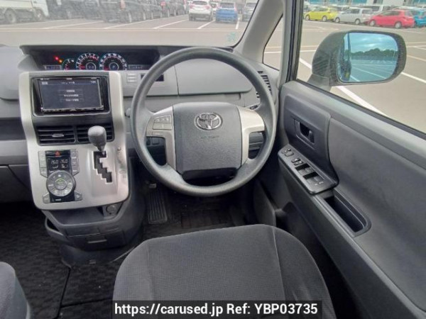 Used 2009 AT toyota noah ZRR70G Image[20]