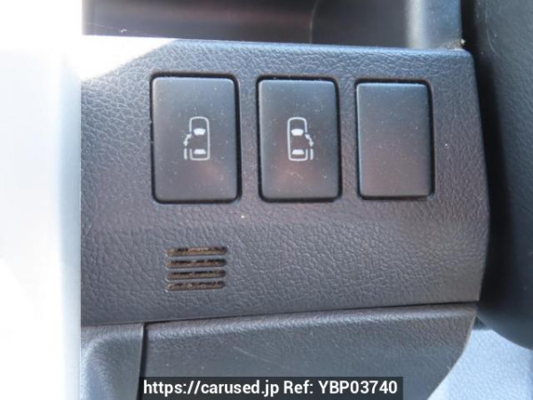 Used 2012 AT toyota noah ZRR70G Image[29]