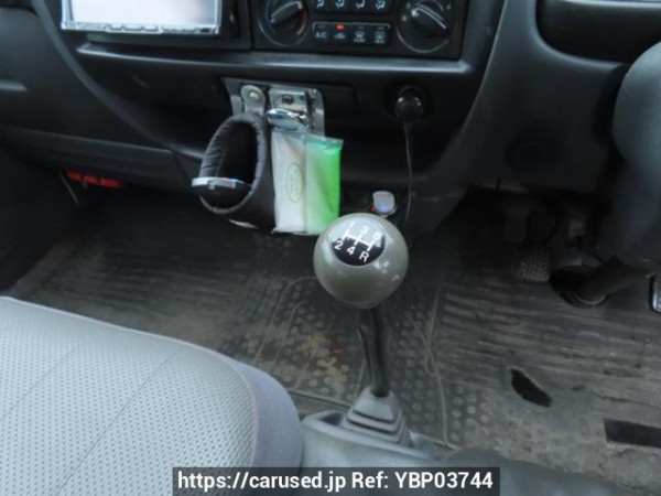 Used 2005 MT mazda bongo-van SK82V Image[30]