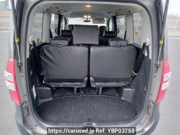 Used 2010 AT toyota noah ZRR70G Image[8]