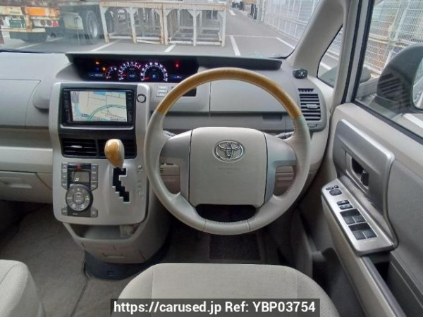 Used 2008 AT toyota noah ZRR70W Image[20]