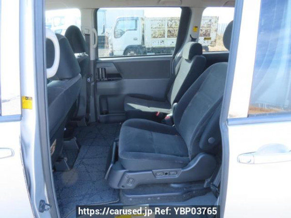 Used 2008 AT toyota noah ZRR70G Image[20]