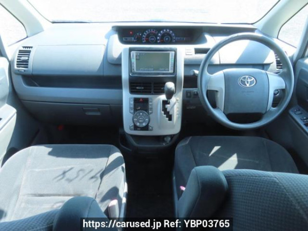 Used 2008 AT toyota noah ZRR70G Image[26]
