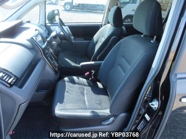 Used 2008 AT toyota voxy ZRR70W Image[17]
