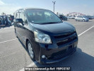 Toyota Noah ZRR70W