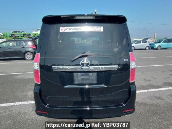 Used 2009 AT toyota noah ZRR70W Image[5]