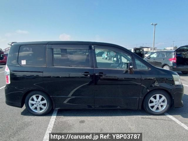 Used 2009 AT toyota noah ZRR70W Image[7]