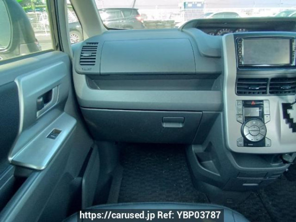 Used 2009 AT toyota noah ZRR70W Image[20]