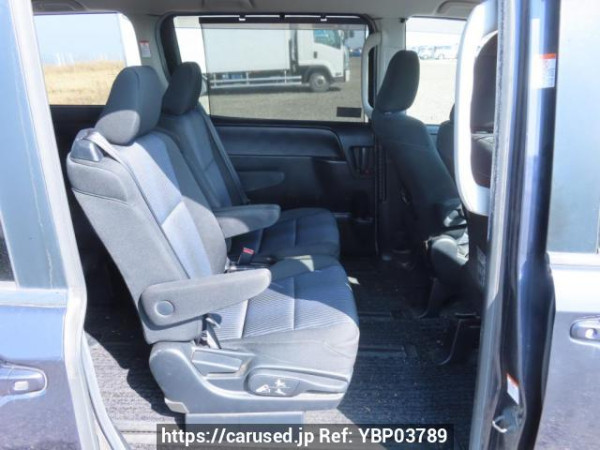 Used 2015 AT toyota noah ZRR80W Image[18]
