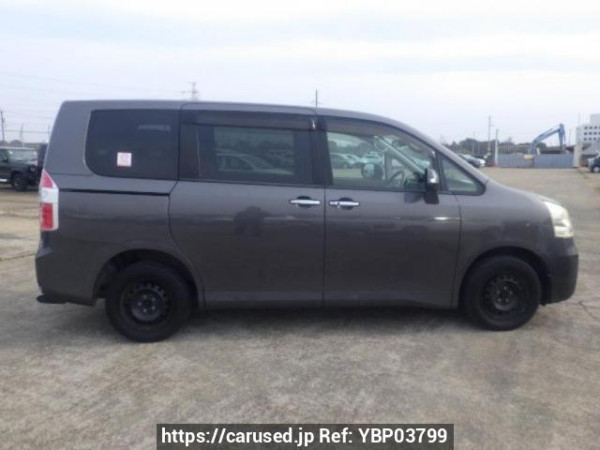Used 2009 AT toyota noah ZRR75G Image[7]