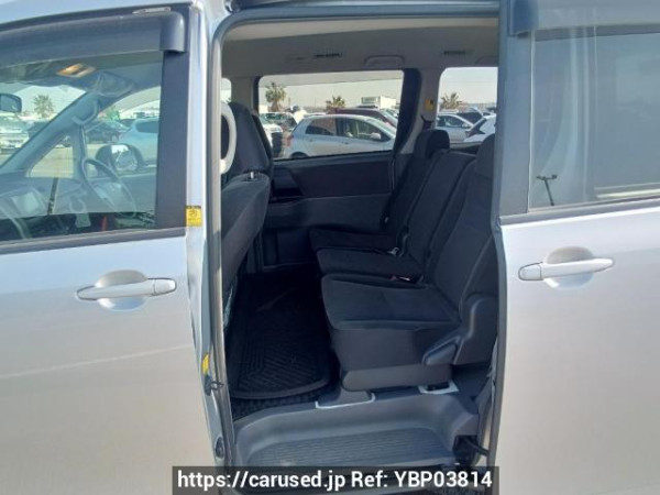 Used 2009 AT toyota noah ZRR75G Image[17]