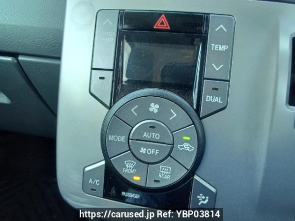 Used 2009 AT toyota noah ZRR75G Image[27]