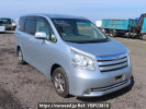 Toyota Noah ZRR70G