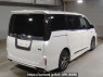 Used 2016 AT toyota voxy ZWR80G Image[1]