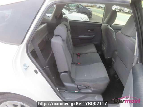 Used 2013 CVT toyota prius-alpha ZVW41 Image[19]