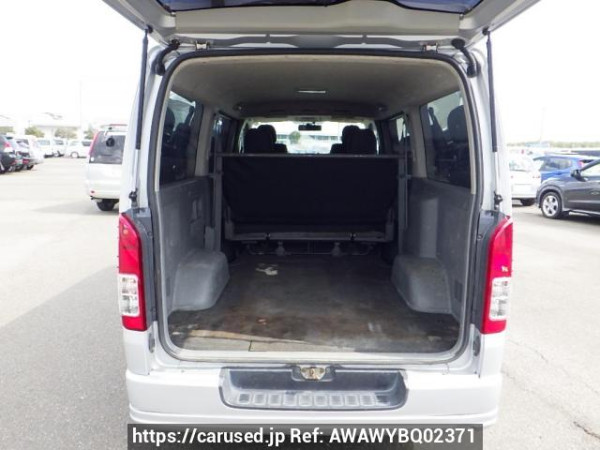 Used 2005 AT toyota hiace-van KDH200V Image[6]