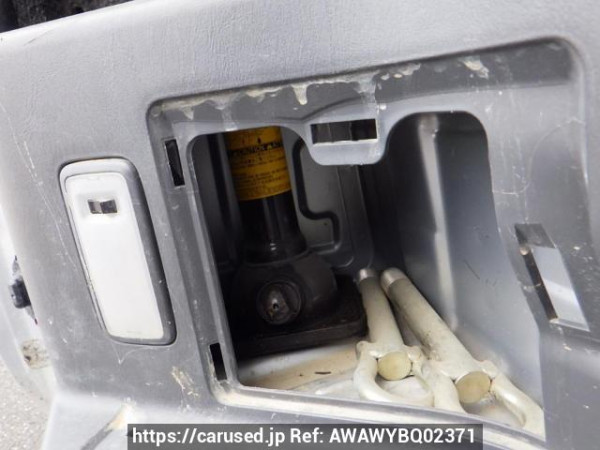 Used 2005 AT toyota hiace-van KDH200V Image[43]