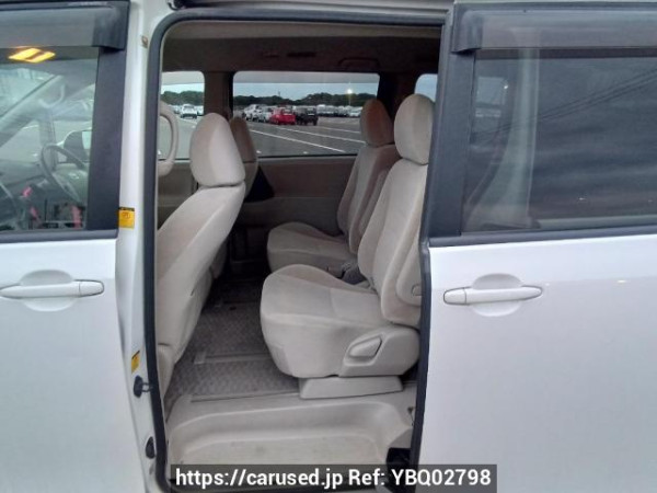 Used 2010 AT toyota noah ZRR70G Image[16]