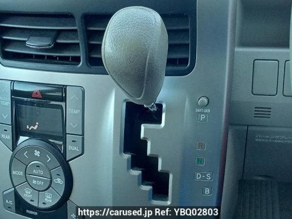 Used 2009 AT toyota noah ZRR70G Image[28]