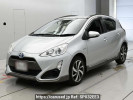 Toyota Aqua NHP10