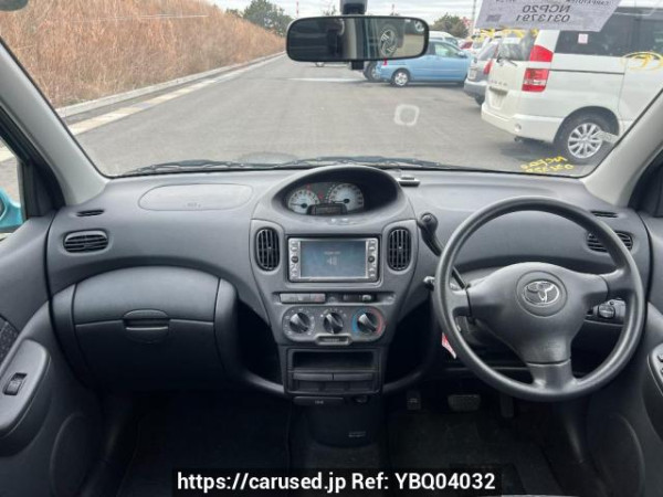 Used 2003 AT toyota fun-cargo NCP20 Image[16]