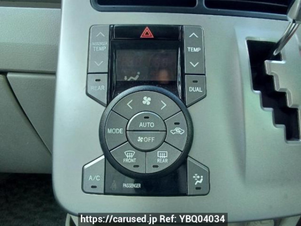 Used 2010 AT toyota noah ZRR70G Image[25]