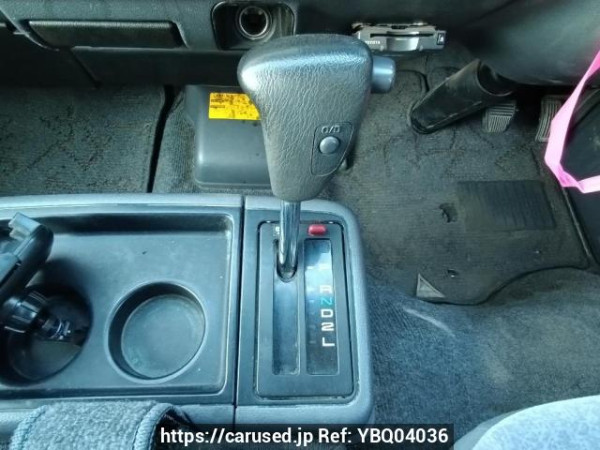 Used 2003 AT toyota regiusace-van TRH102V Image[22]