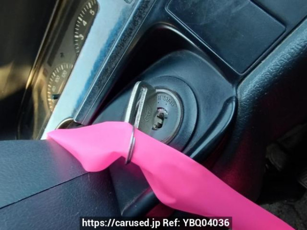 Used 2003 AT toyota regiusace-van TRH102V Image[23]