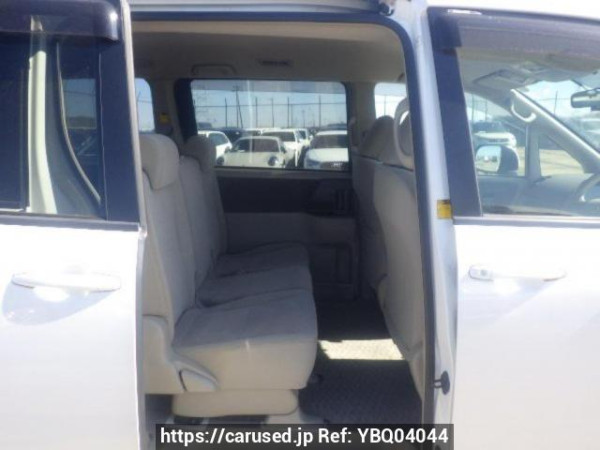 Used 2009 AT toyota noah ZRR75G Image[13]