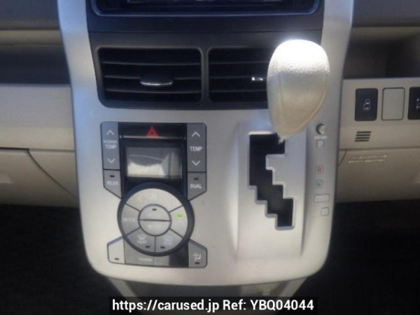 Used 2009 AT toyota noah ZRR75G Image[22]