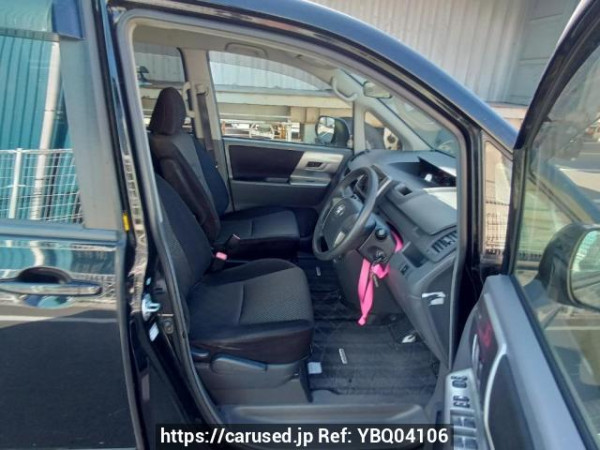 Used 2008 AT toyota noah ZRR70W Image[13]