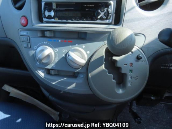 Used 2006 AT toyota sienta NCP81G Image[32]