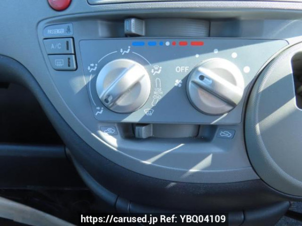 Used 2006 AT toyota sienta NCP81G Image[33]